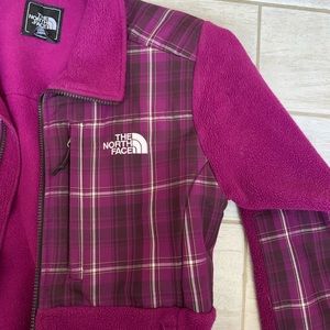 The North Face Denali Berry Plaid Jacket Size M